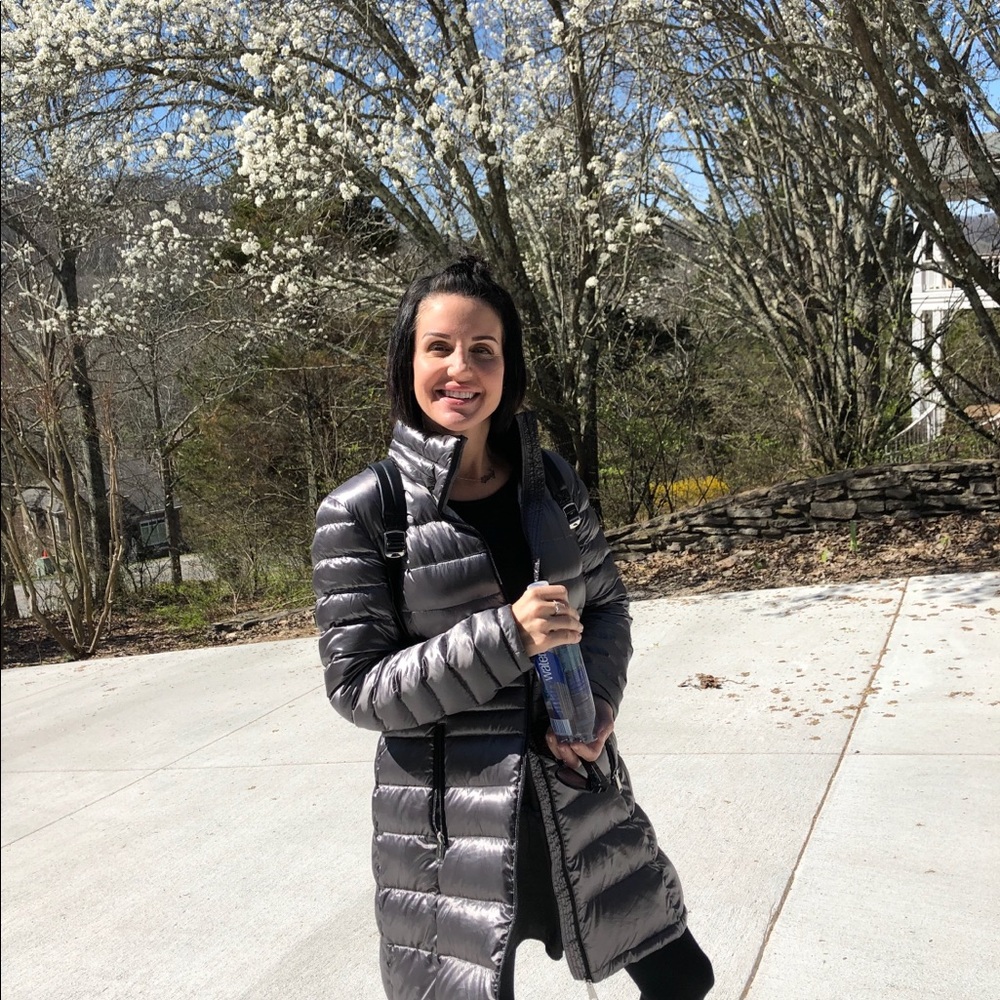 Meet your Posher, Stacy